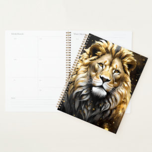 Lion Mâle Majestic D'Or Et De Gris,