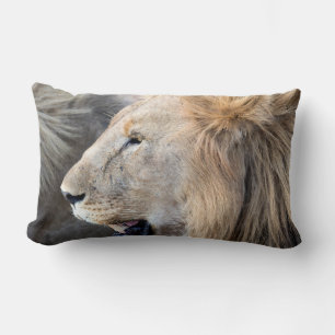 Lion Portrait Lendenkissen