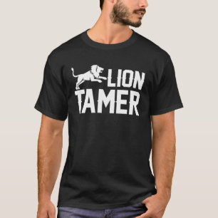Lion Tames Circus für Männer und Frauen JT T-Shirt