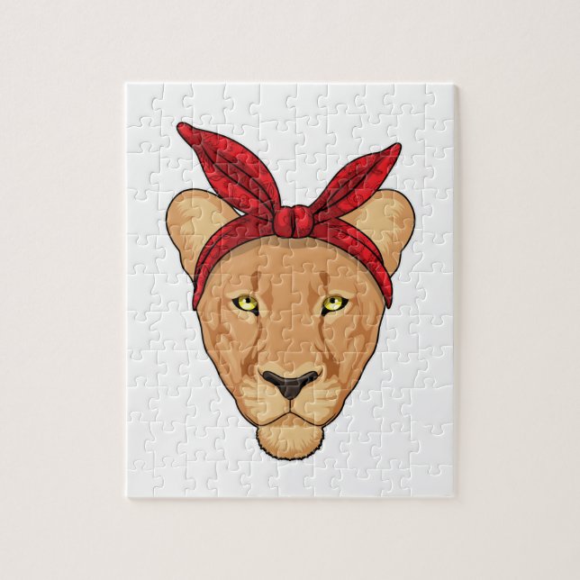 Lioness mit Bandana (Vertikal)