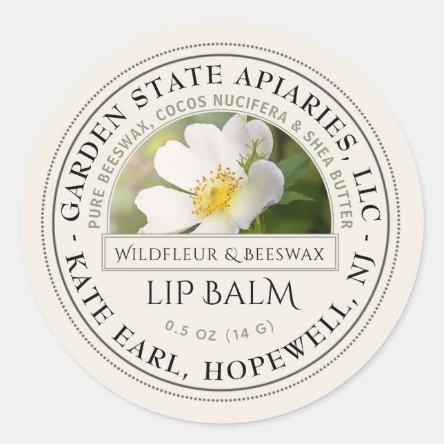 Lip Balm Label mit Wilder Rose Blume auf Elfenbein Runder Aufkleber (Vorderseite)