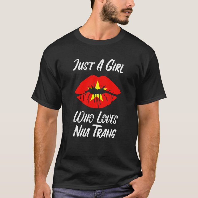 Lips Mouth Love Vietnamese Flag Nha Trang T-Shirt (Vorderseite)