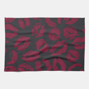 Lipstick Kisses: Dunkelrote Abdrücke Geschirrtuch