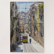 Lissabon Straßenansicht mit Straßenlöffel