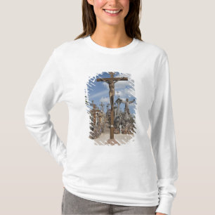 Litauen, Zentral-Litauen, Siauliai, Hügel 4 T-Shirt
