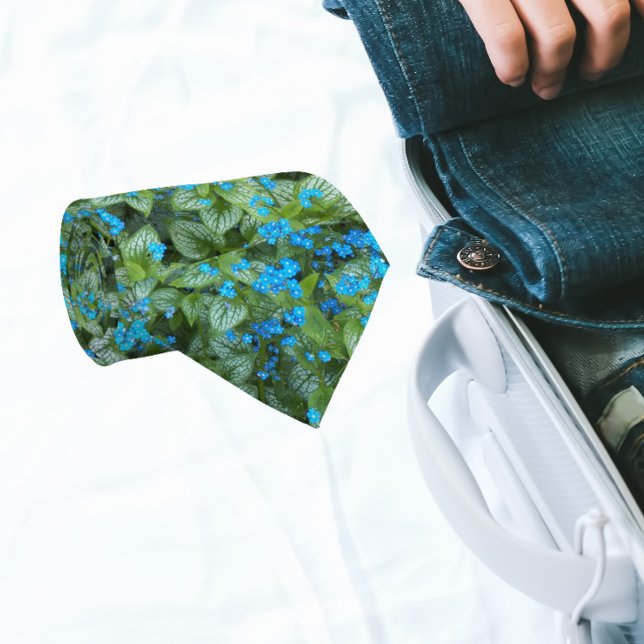 Little Blue Brunnera Blume Blumenmuster Krawatte (In Situ Rolled)