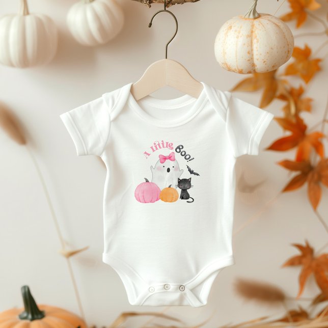 Little Boo ist fast die richtige rosa Babydusche Baby Strampler (Von Creator hochgeladen)