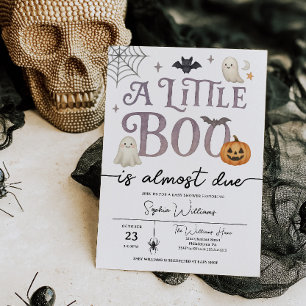 Little Boo ist fast gerade wegen Halloween Babydus Einladung