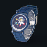 Little Boy Astronaut Personalisiert Armbanduhr<br><div class="desc">Diese lustige Uhr zeigt eine süße Vektorgrafik eines Jungenastronauten,  eines gelben Sterns und eines blauen Planeten auf dunkelblauem Hintergrund und kann mit dem Namen,  dem Monogramm,  dem Initial oder jedem beliebigen Text Ihrer Wahl personalisiert werden,  um ein individuelles Geschenk zu erhalten.</div>