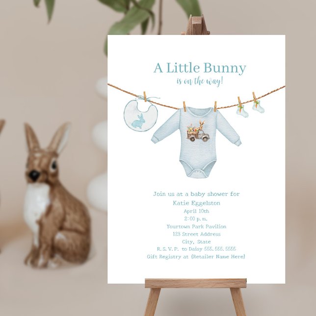 Little Bunny Oaster Kleidung Blue Boy Baby Dusche Einladung (Von Creator hochgeladen)