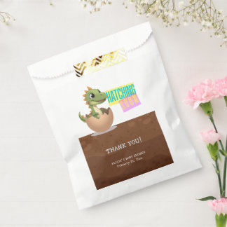 Little Dinosaur Hatching Soon Geschenktütchen