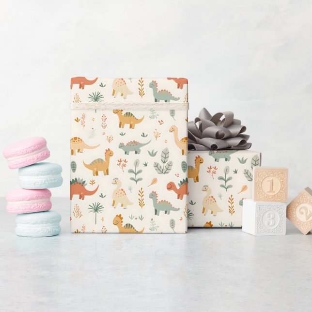 Little Dinosaurier Beige neutrale Tones Geschenkpapier (Babyparty)