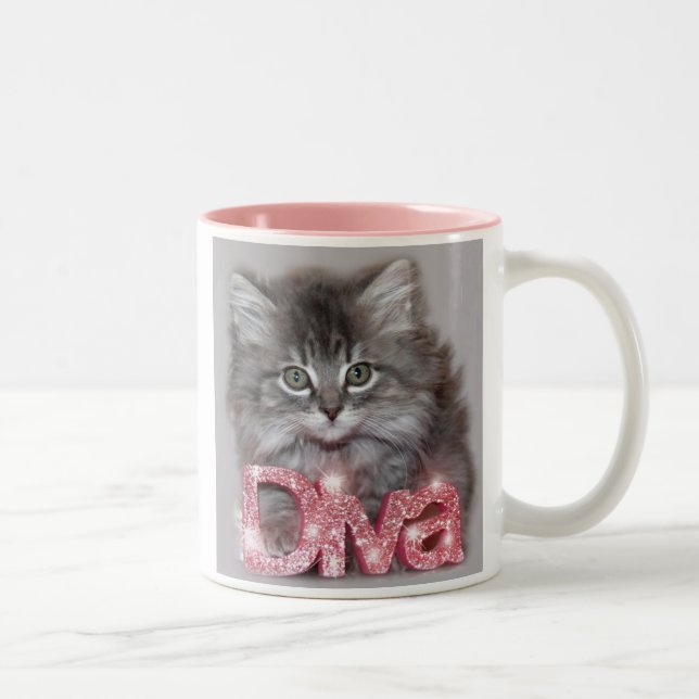Little Diva Kitty - "Halten Sie Ihren Schwanz hoch Zweifarbige Tasse (Rechts)