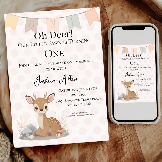 Little Fawn Woodland First Birthday Einladung (Celebrate in style with this charming birthday invitation. .)