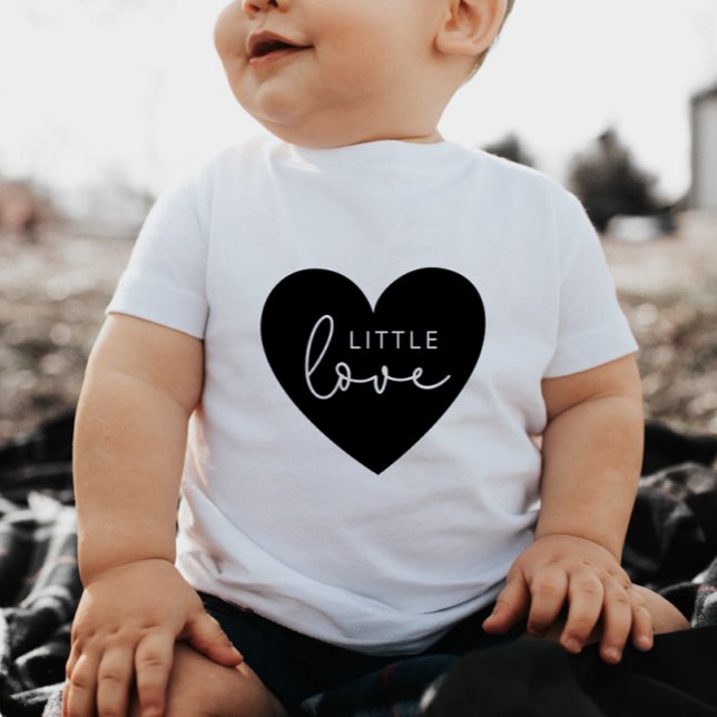 Little Love Black Heart Baby Tshirt (Créateur téléchargé)