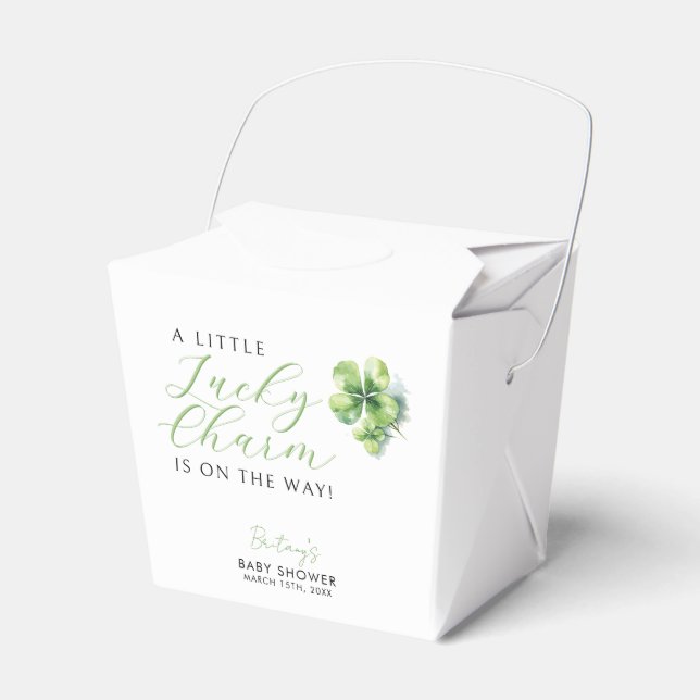 Little Lucky Charm ist auf dem Weg Baby Shower Geschenkschachtel (Vorderseite)