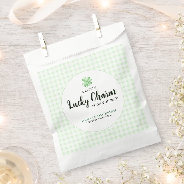 Little Lucky Charm St Patrick's Baby Shower Geschenktütchen (Ausgeschnitten)