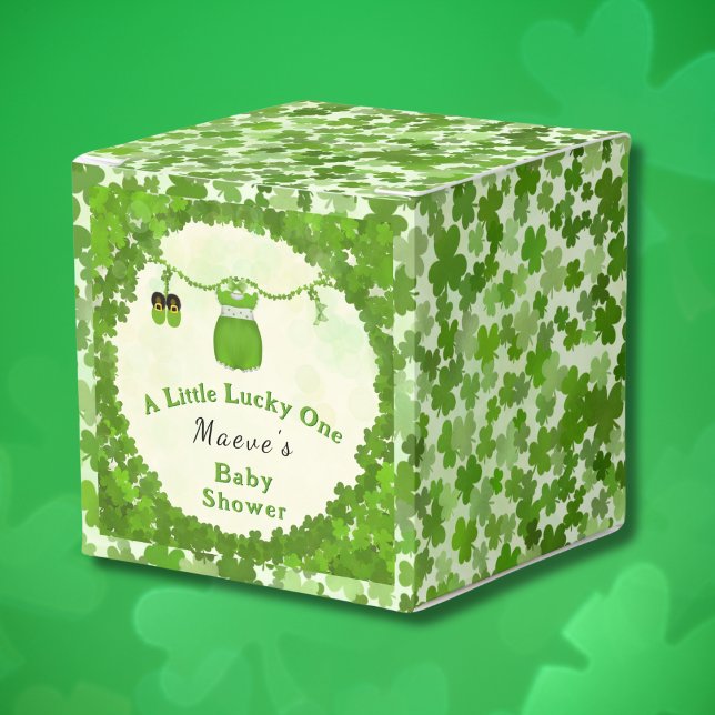 Little Lucky One Kleeblatt Baby Girl Outfit Geschenkschachtel (Von Creator hochgeladen)