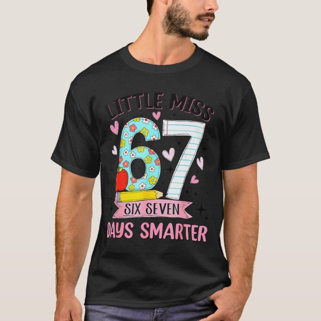 Little Miss 67 Days Smarter Coquette Bow 67th Day  T-Shirt (Vorderseite)