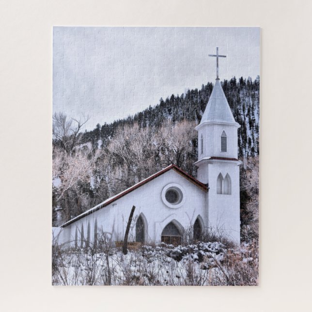 Little Mountain Town Church - 16x20 - 520 Stk. (Vertikal)