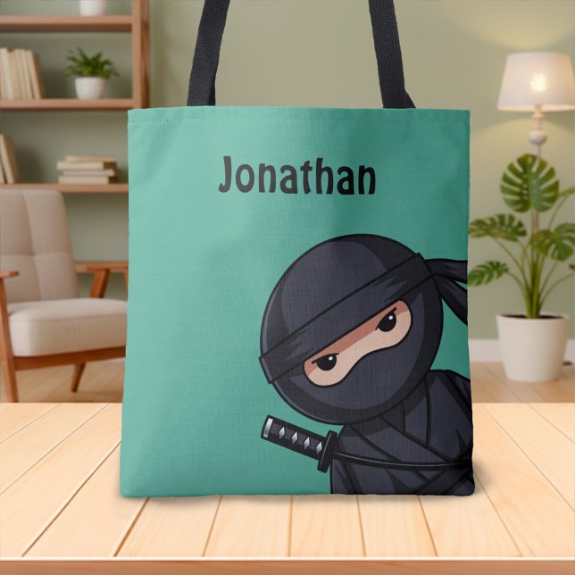 Little Ninja Warrior on Green Tasche (Von Creator hochgeladen)