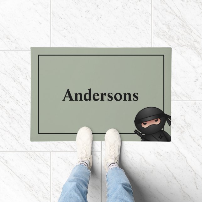 Little Ninja Warrior on Sage Green Fußmatte (Indoor)