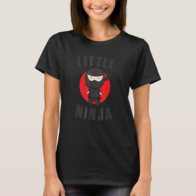 Little Ninja With Japan Flag T-Shirt (Vorderseite)