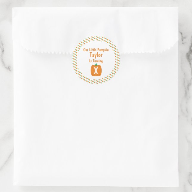 Little Pumpkin Birthday Runder Aufkleber (Tasche)