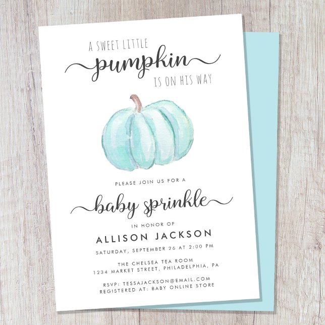 Little Pumpkin Blue Watercolor Baby Boy Sprinkle Einladung (Celebrate the upcoming arrival of your little autumn baby boy with a pumpkin-themed baby sprinkle)