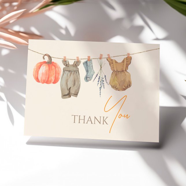 Little Pumpkin Fall Clothes Girl Babydusche Dankeskarte (Von Creator hochgeladen)