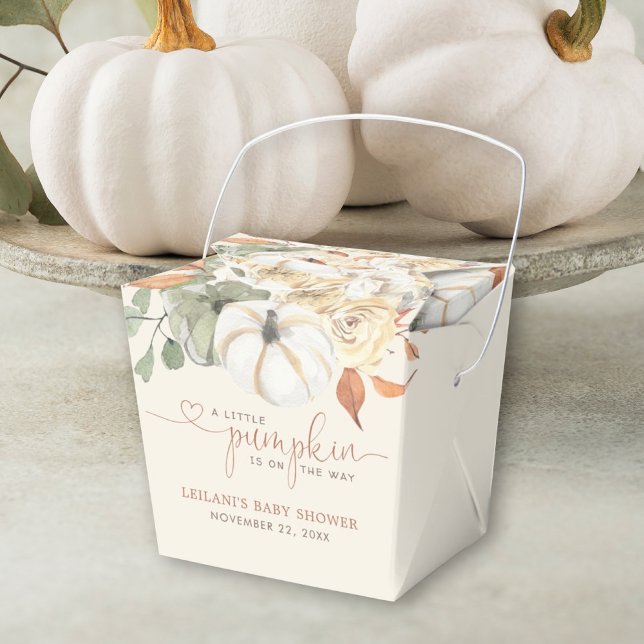 Little Pumpkin Floral Baby Shower Geschenkschachtel (Autumn is in the air with this little pumpkin on the way fall floral baby shower favor takeout box.)