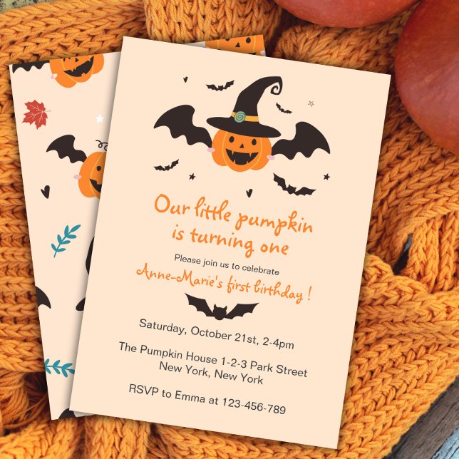 Little Pumpkin Halloween Geburtstag Einladung (little pumpkin is turning one. Halloween Birthday Party Invitation for Autumn Fall Birthday kids.)