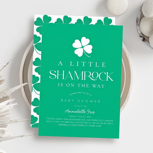 Little Shamrock Modern Green Baby Shower Einladung (Von Creator hochgeladen)