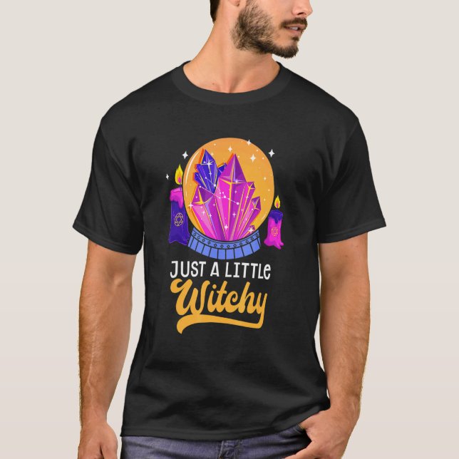Little Witchy Crystal Divination Ball Tarot Cards  T-Shirt (Vorderseite)