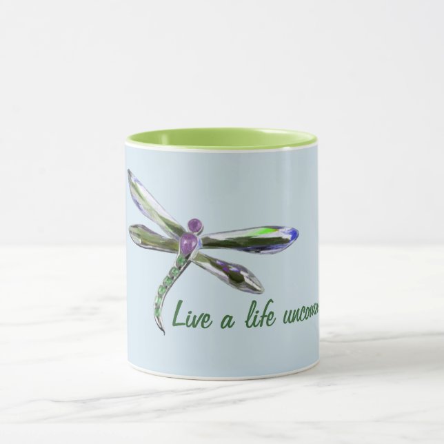 Live a Life Uncommon - Dragonfly-Tasse Tasse (Zentrum)