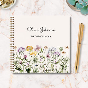 Livre de souvenirs de bébé à jardin de fleurs sauv