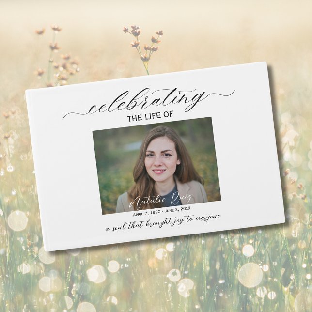 Livre d'invités pour les funérailles photo simples (Créateur téléchargé)