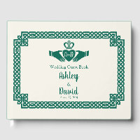 Emerald Green Celtic Knot Claddagh Mariage