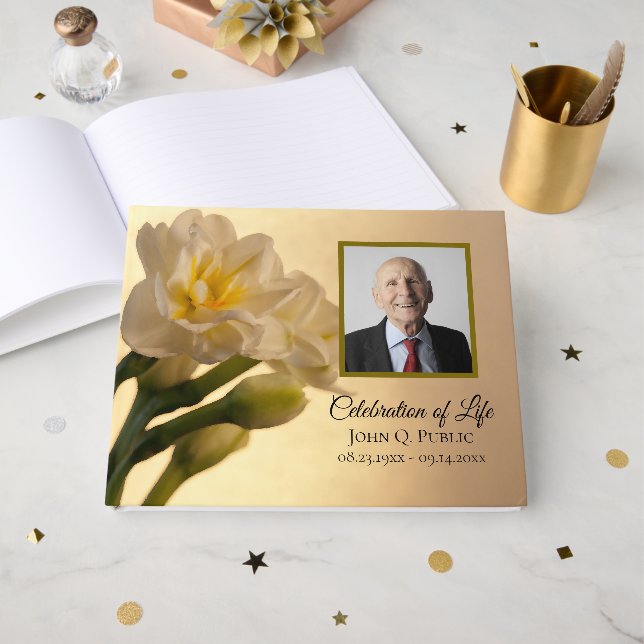 Livre D'or Mémorial de la Double Daffodile blanche (Recto ouvert)