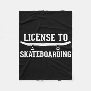 Lizenz zum Skateboardfahren - Lustiges Skateboardf Fleecedecke
