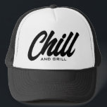 LKW-Hut für GRILLEN und Grill, lustig und lustig Truckerkappe<br><div class="desc">Kalt und grill lustige GRILLEN Party LKW Hut. Individuelle schwarz-weiße Baseballkappe für Sommer, Strand, lässige Kleidung, Sport, Reisen, Golf und vieles mehr. Stilvolles Handschriftendesign für Damen und Herren. Erhältlich auch in anderen coolen Farben. Fügen Sie optional Ihren eigenen humorvollen Text hinzu. Spaß Geburtstagsgeschenk Idee für Vater, Ehemann, Freund, Koch, Koch,...</div>