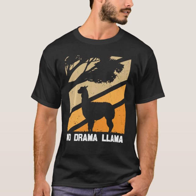Llama Funny Niedlich Retro Style Alpaca Grafik Plu T-Shirt (Vorderseite)