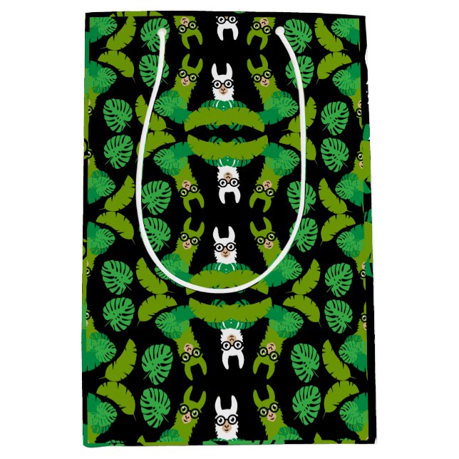 Llama Themed Print Mittlere Geschenktüte (Vorderseite)