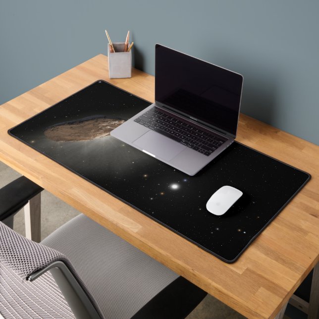 L'objet interstellaire Wayward Oumuamua. (Bureau 2)
