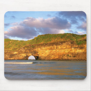 Loch in der Wand an der Wild Coast Mousepad