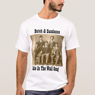 Loch in der Wand-Gruppe Butch Cassidy u. in T-Shirt