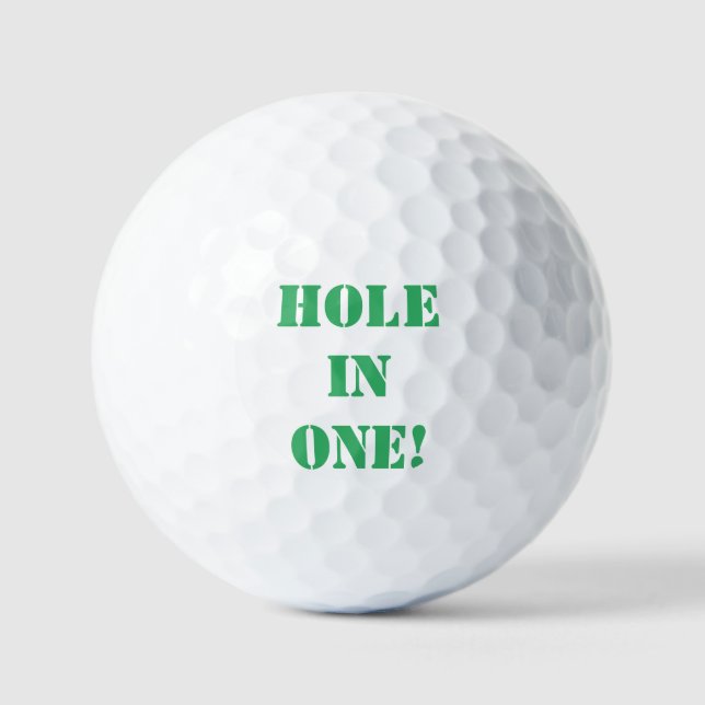 Loch in einem Golfball. Golfball (Vorderseite)
