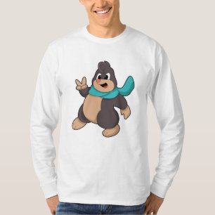 Loch mit Scarf T-Shirt