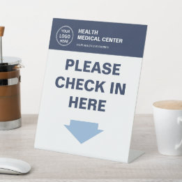 Logo der medizinischen Klinik zur Anmeldung Sockelschild