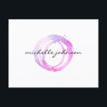 Logo des Designers "Luxe Pink Painted Circle" Postkarte<br><div class="desc">Ein Bio gestrichener Kreis in rosa und lila Farbtönen wird zu einem luxuriösen Logo auf dieser Designer-Postkartenvorlage mit dem Zusatz Ihres Namens oder Ihres Firmennamens in einer schicken Typenbehandlung. Diese Postkarten sind ideal, um als Dankeschön an Kunden, für Ankündigungen oder persönliche Grüße zu senden. Original-Kunstwerke und Design © 1201AM CREATIVE...</div>
